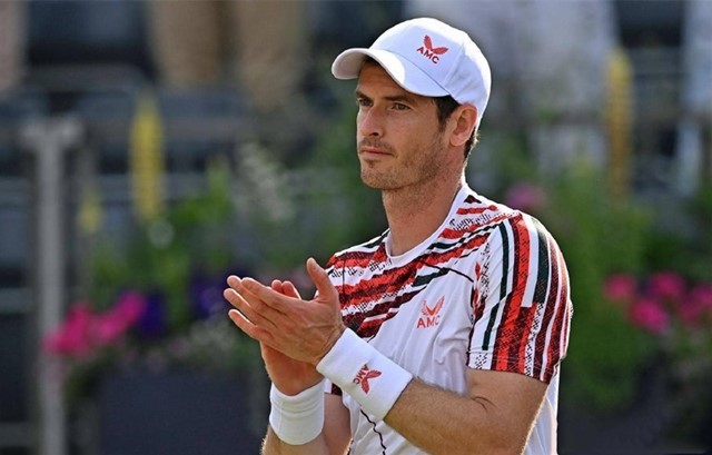 罗伯特在球 罗伯特在球