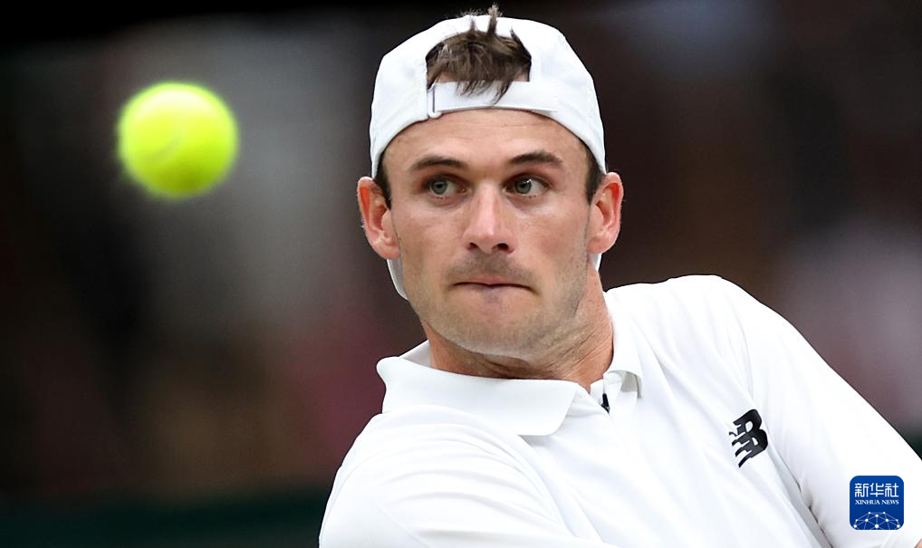 她表示会将 她表示会将