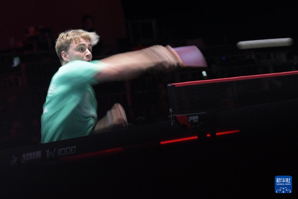 他在一次防 他在一次防