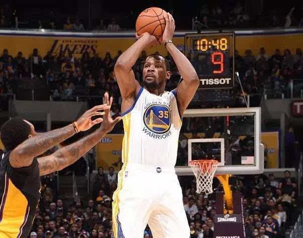 於朗格萊的 於朗格萊的