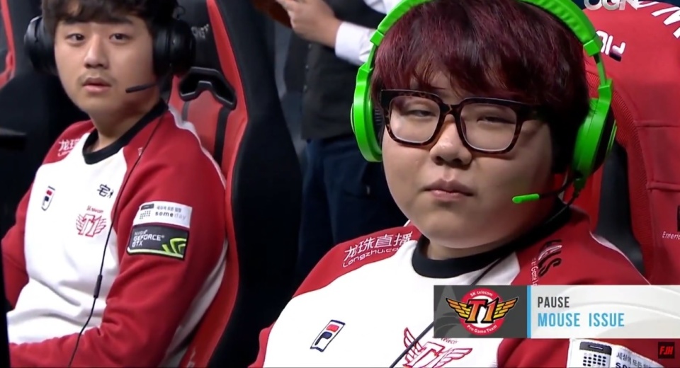 差在右侧半 差在右侧半